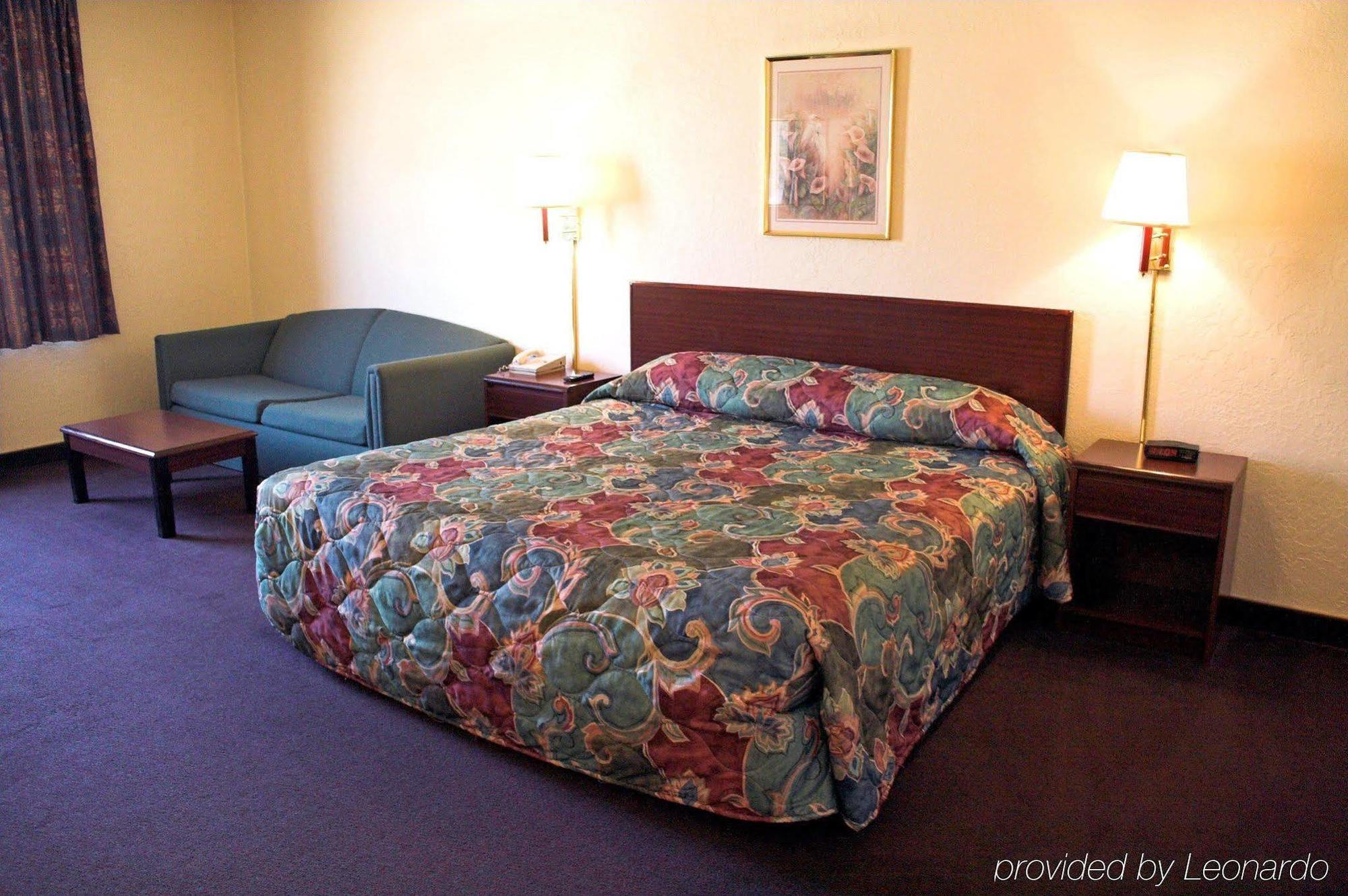 Super 8 By Wyndham Wendover Room photo